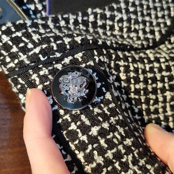 Black and white blazer - Picture 4 of 4